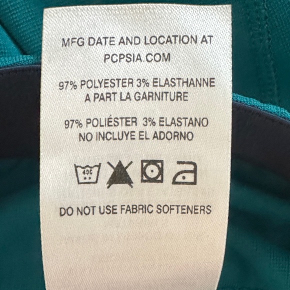 Patagonia Kids Leggings in Vibrant Teal - Picture 7 of 10